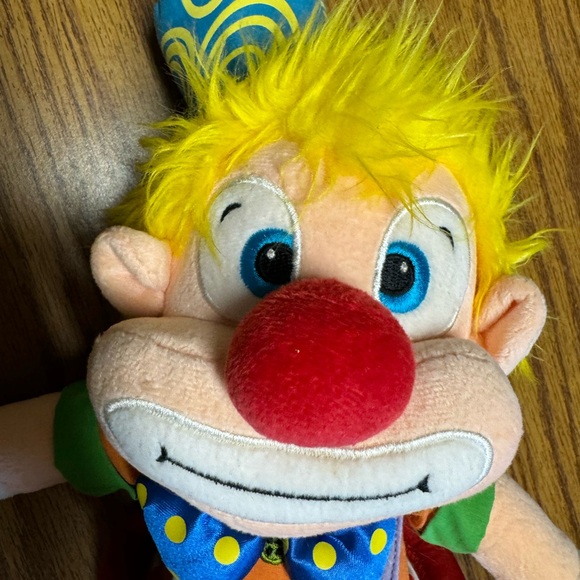 NWOT Vintage Ringling Bros. And Barnum & Baily Circus Clown Doll Greatest Show - Picture 6 of 7